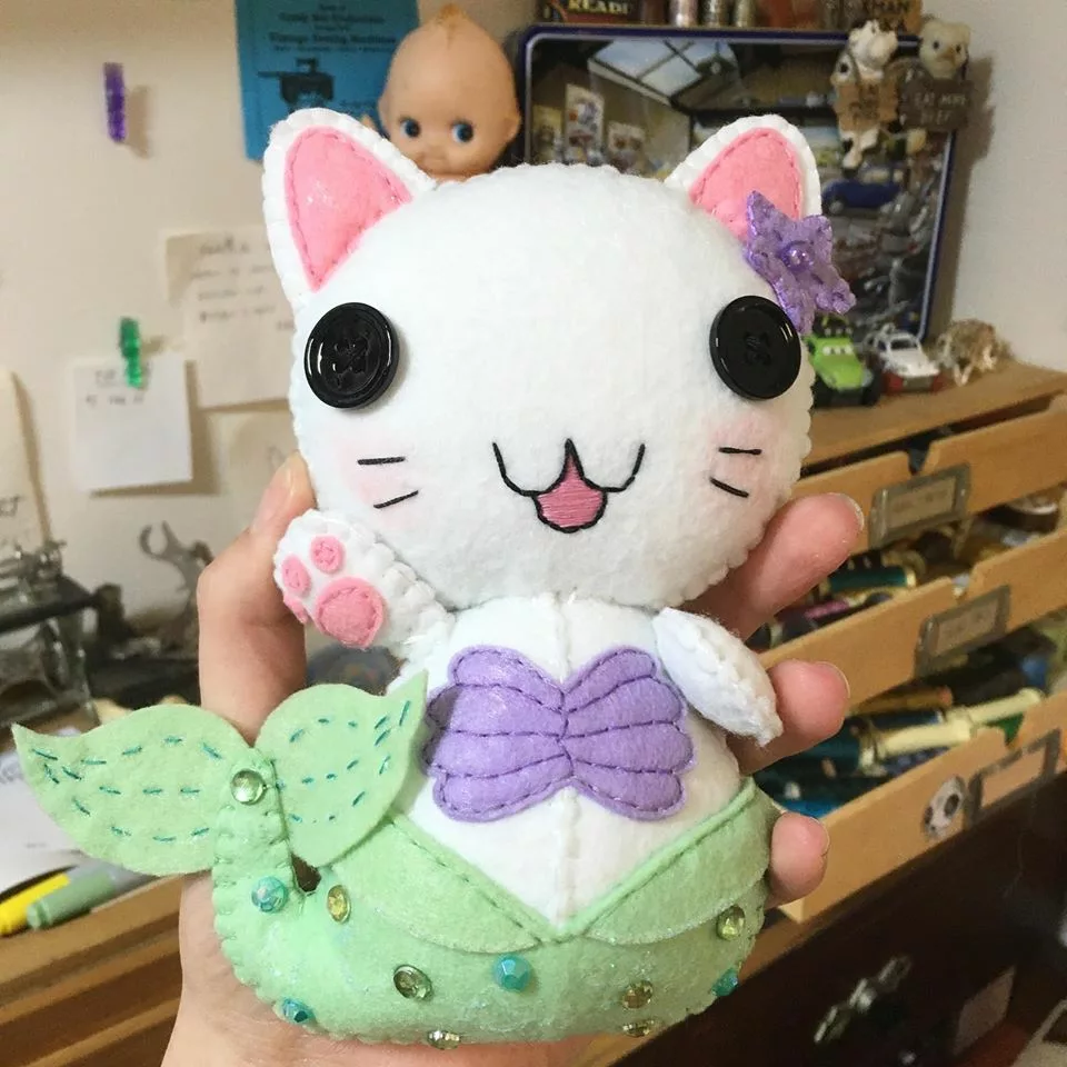We Chat With Australian Artist and Toy Maker Kittie Humphries aka Kittipilla