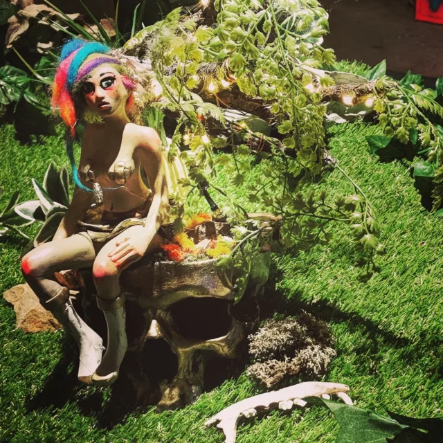 We Chat With Australian Artist and Toy Maker Rachel Taplin aka Rachee Renee of Peachee’s Toy World